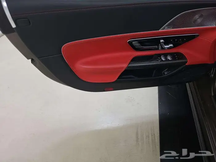 2022 Mercedes-Benz AMG SL 63 13