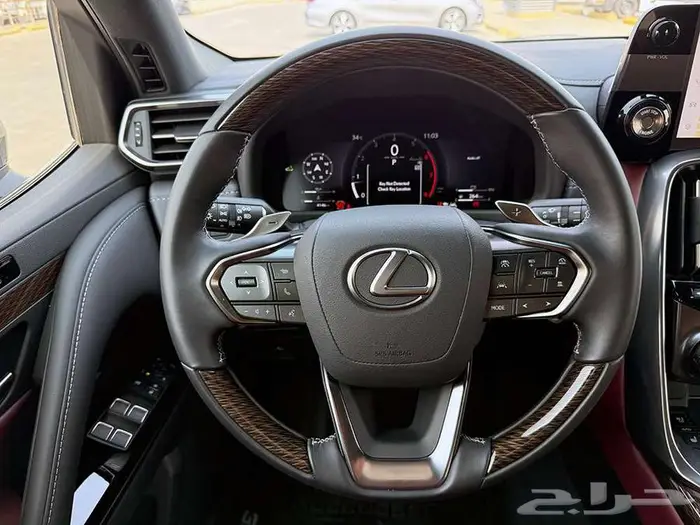 لكزس BB LX600 فل كامل سعودي 2025 7