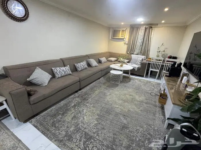 طقم كنب رمادي وطقم كنب بيج 5