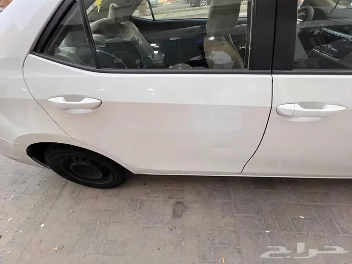 للبيع سياره كورلا بحاله ممتازه 10