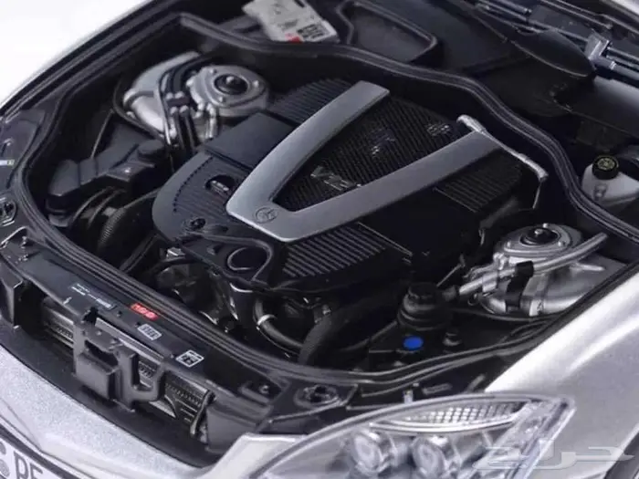 مرسيدس بنز S 600 L (W221) من MotorHelix بمقياس 1 18 18
