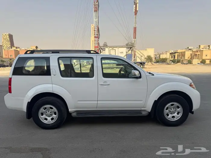 باثفندر 2011 م دبل العداد 252 الف كلم 3