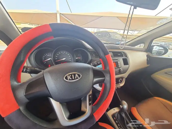 KIA RIO 2013 3