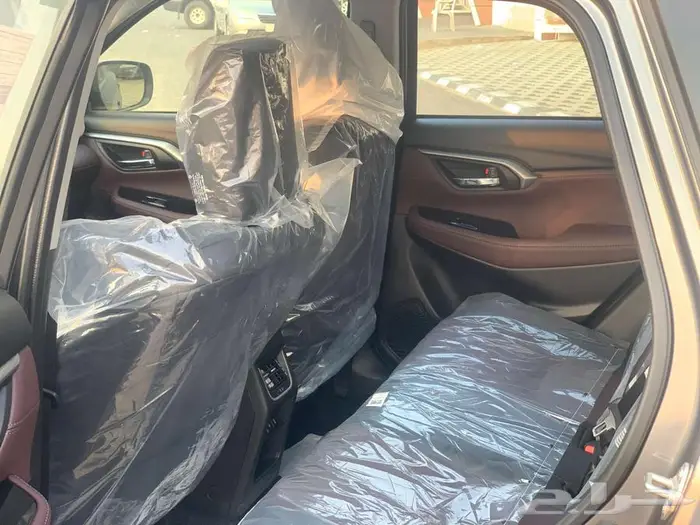 تويوتا اروبان كروزر فتحه 2025 3