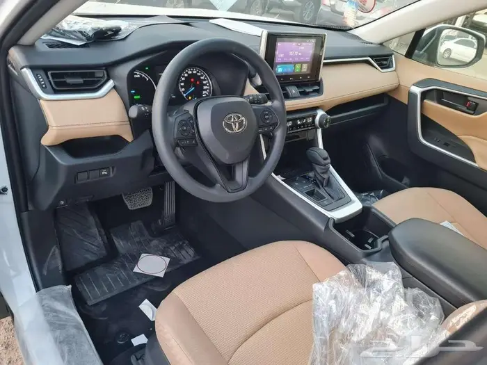 تويوتا راف فور LE بدون دبل 4