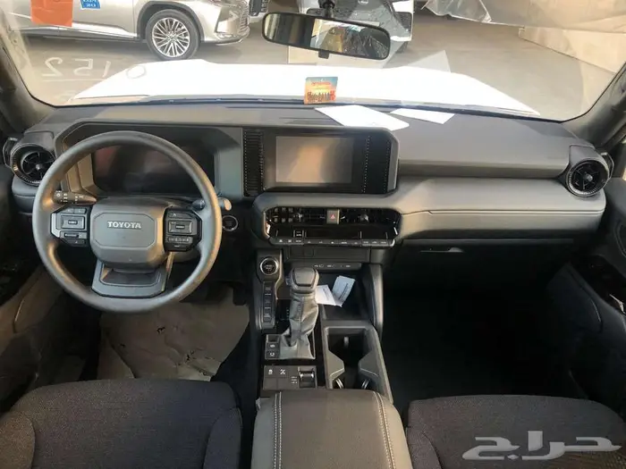 تويوتا برادو TXL1 بنزين 2025 أبيض بأقل سعر 5