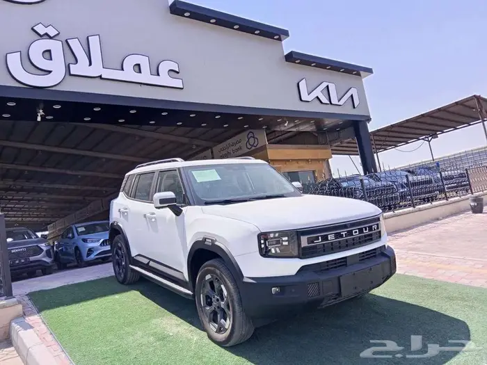 جيتور T1 لاكجري 2025 0