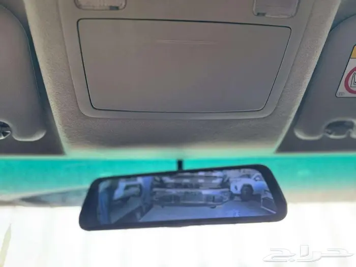 تويوتا هايلوكس SGLX بريمي بنزين 2.7 فل كامل دبل 2025 16