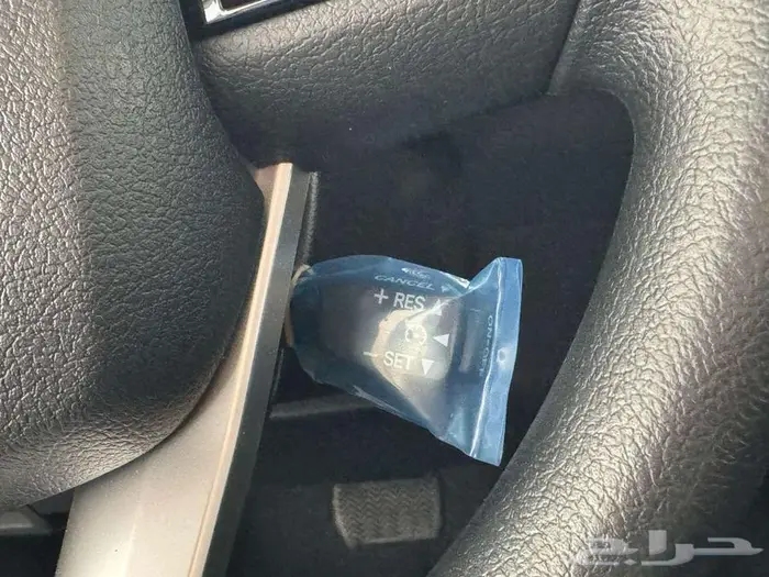 تويوتا هايلوكس SGLX بريمي بنزين 2.7 فل كامل دبل 2025 10