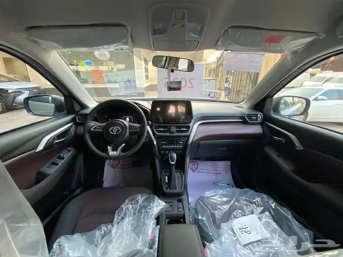 تويوتا أوربان كروزر GL ستاندر موديل 2026 كاش واقساط 4