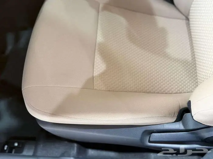 تويوتا يارس استاندر 1.5 بريمي 2026 11