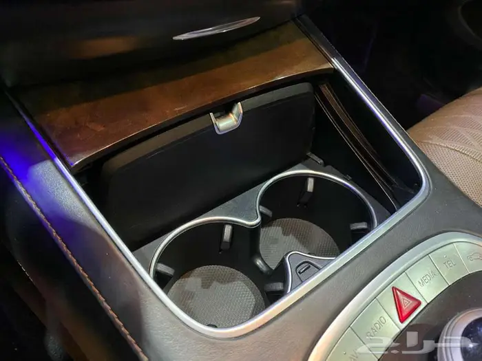 مرسيدس اس 400 2014 ابيض ماشيه 180الف كم 16