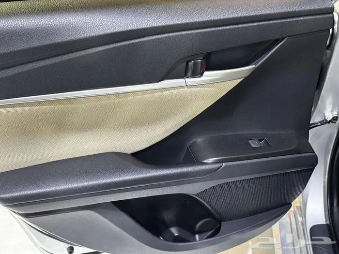 تويوتا كامري ستاندر بنزين 2025 كاش واقساط 12