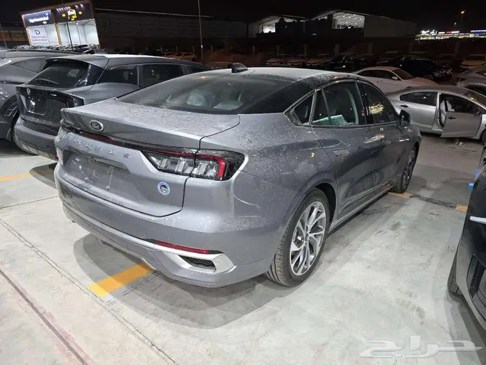 فورد تورس تيتانيوم موديل 2026 سعودي 4