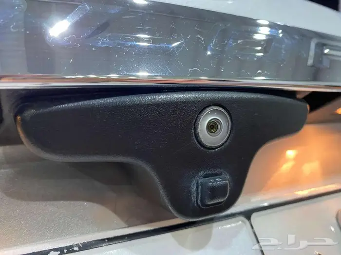 فورد اكسبلورر 2017 فضي ماشيه 172000كم 24