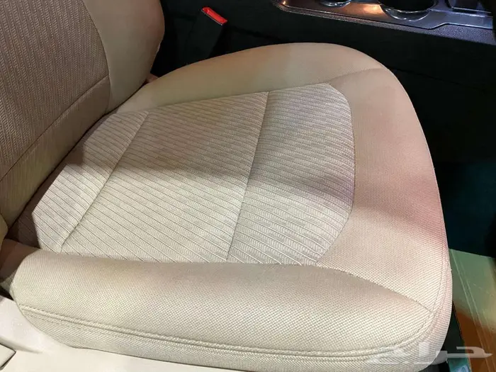 فورد اكسبلورر 2017 فضي ماشيه 172000كم 33