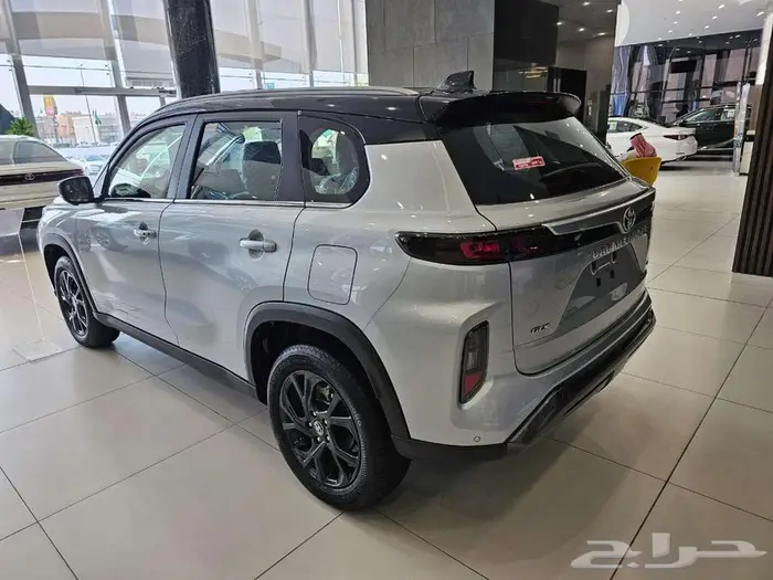 تويوتا اوربان كروزر موديل 2026 3