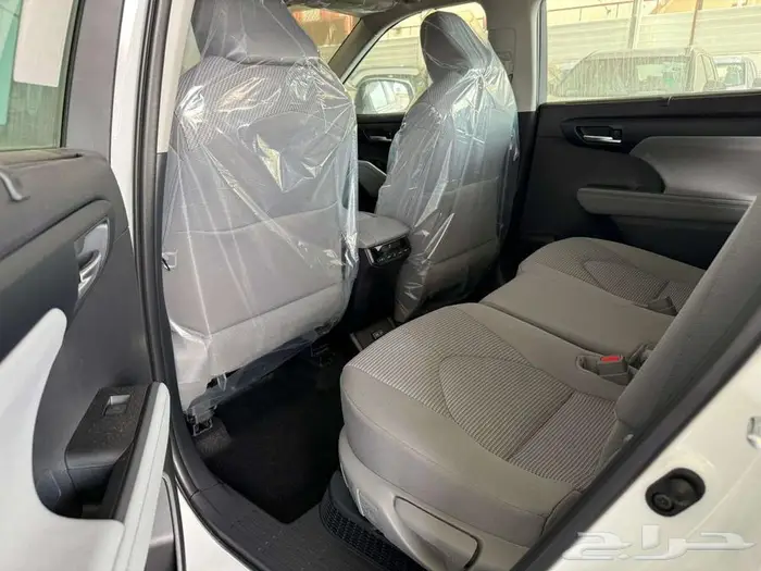 تويوتا - هايلاندر - 2025 - GLE- نص فل 8