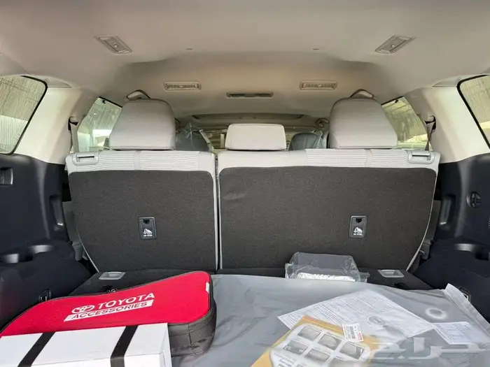 تويوتا - هايلاندر - 2025 - GLE- نص فل 10