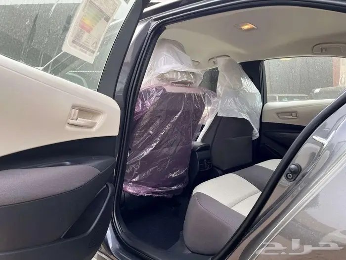 كورولا XLI 2.0 2025 نقد وتقسيط 6