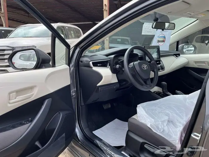 كورولا XLI 2.0 2025 نقد وتقسيط 4