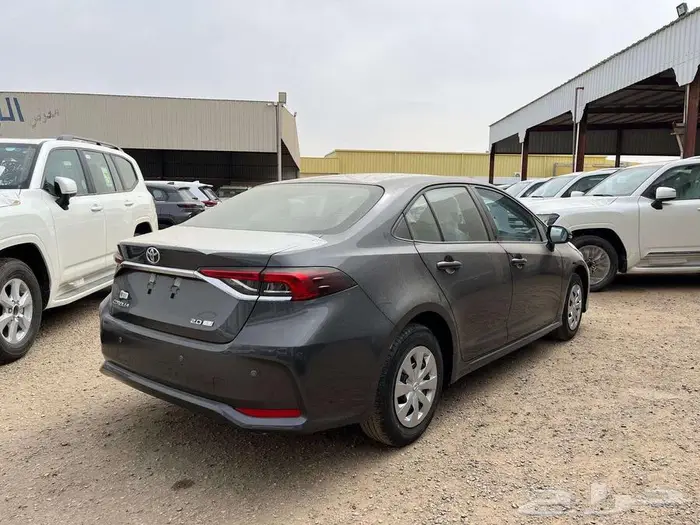 كورولا XLI 2.0 2025 نقد وتقسيط 2