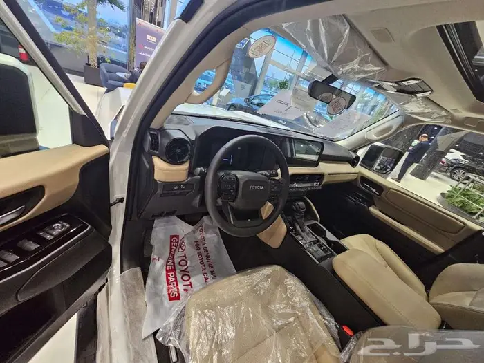 تويوتا برادو 2400 سي سي تربو 2025 4