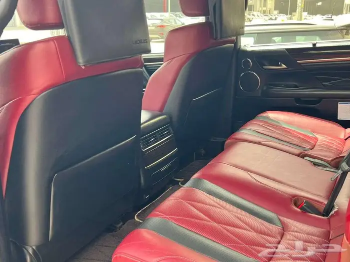 لكزس LX570 موديل 2019 بلاك ادشن بدي وكاله 4