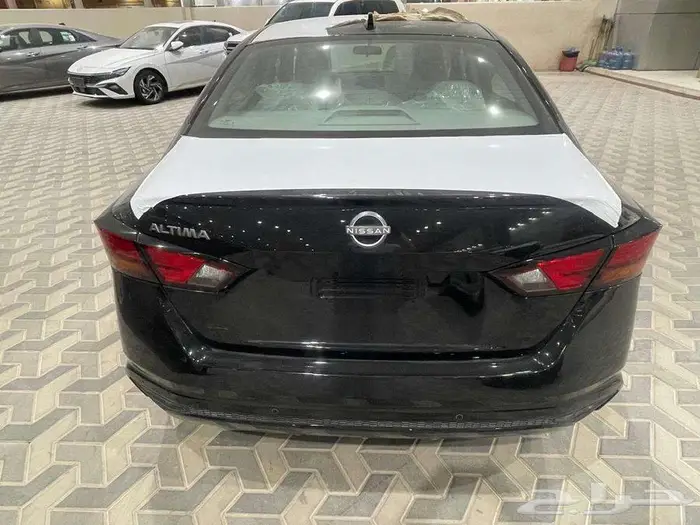 نيسان التيما ستاندر 2025 7