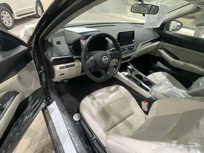 نيسان التيما ستاندر 2025 9