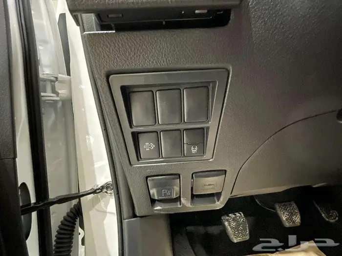 هايلوكس غمارتين GL2 سلق قير عادي 2025 ديزل 12