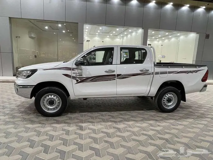 هايلوكس غمارتين GL2 سلق قير عادي 2025 ديزل 3