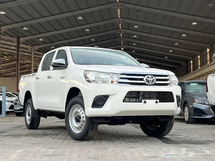 هايلوكس دبل DLX اوتوماتيك ديزل 2025 (بريمي) كاش واقساط 0