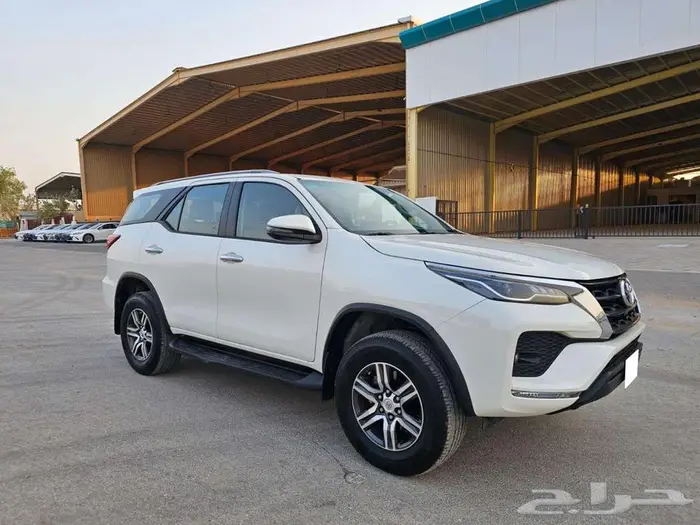 فورتشنر VX_1 2022 2