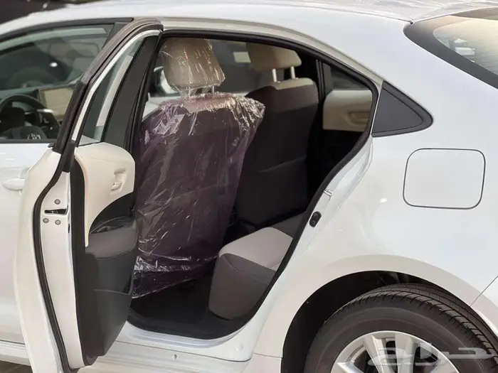 كورولا XLI نص فل مكينة 2.0 (بريمي) 2025 كاش وتقسيط 4