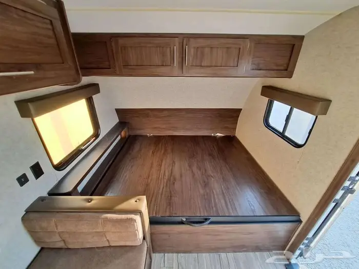 كرفان أمريكي مخزن 6