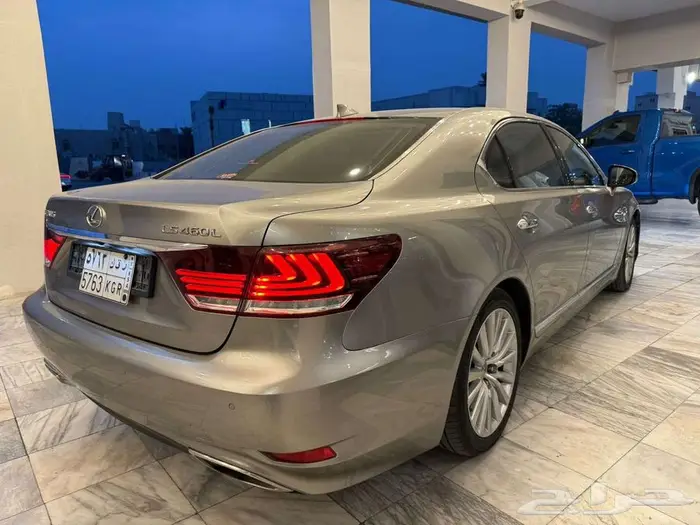 لكزس LS460 2016 5