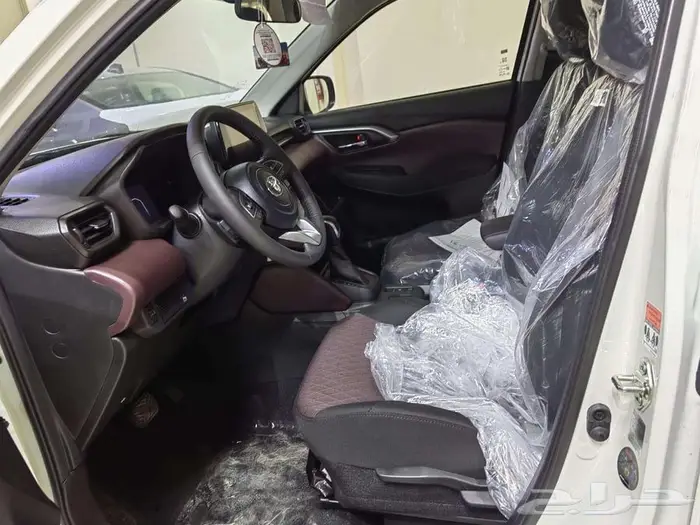 تويوتا اوربان 2026 استاندر 7