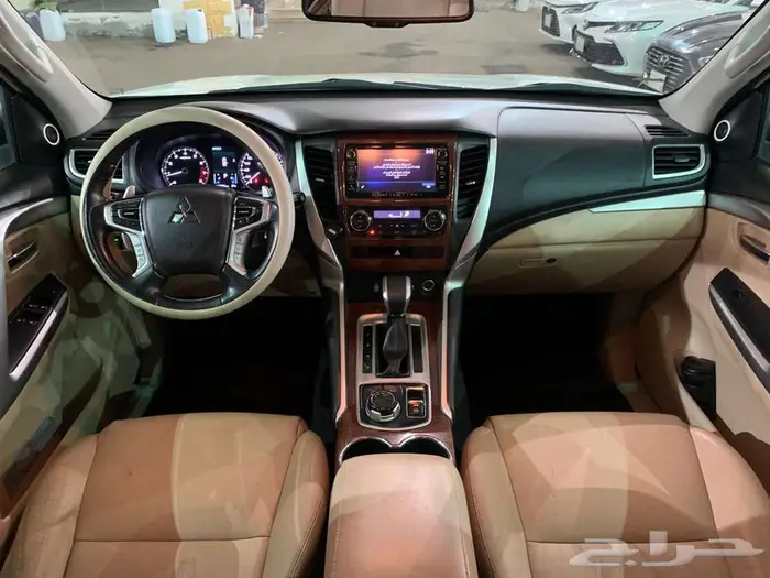 ميتسوبيشي مونتيرو موديل 2019 فل كامل سبورت 7