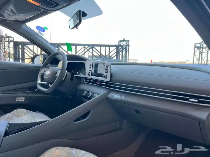 هيونداي النترا سمارت بلس -2026 لدى خالد للسيارات 8