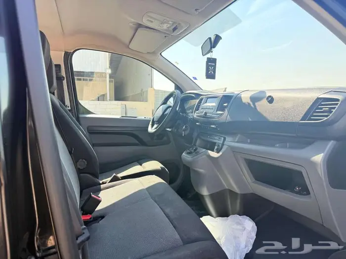 بيجو اكسبيرت 2023 11