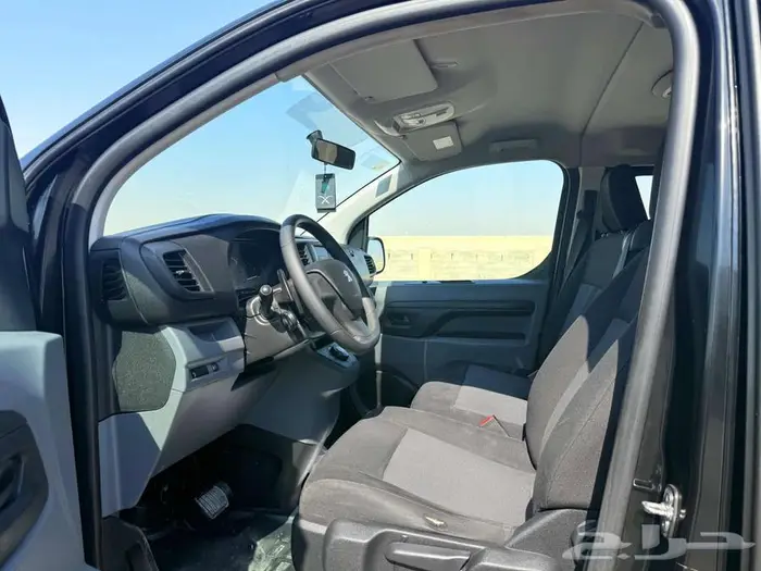 بيجو اكسبيرت 2023 12