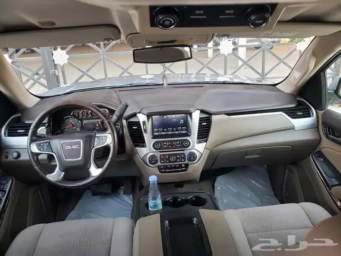 جي ام سي يوكن 2017 10