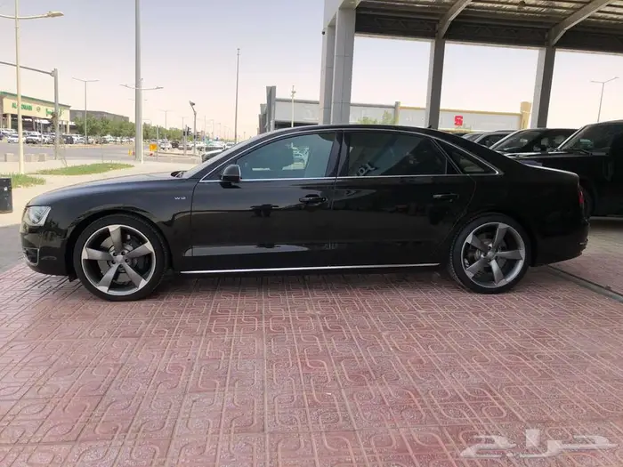 أودي A8 L موديل 2013 اسود 3