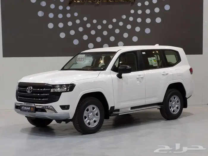 تويوتا لاندكروزر GXR 2025 خليجي بنزين تنفس طبيعي ستاندر 0
