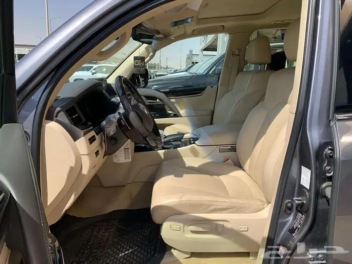 لكزس LX570 سبورت 2019 سعودى 18