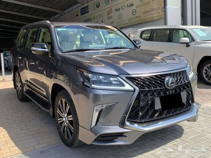 لكزس LX570 سبورت 2019 سعودى 2