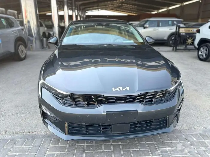 كيا 2025 - K5 - مطور بدون فتحة سقف - عروض الاقساط 5