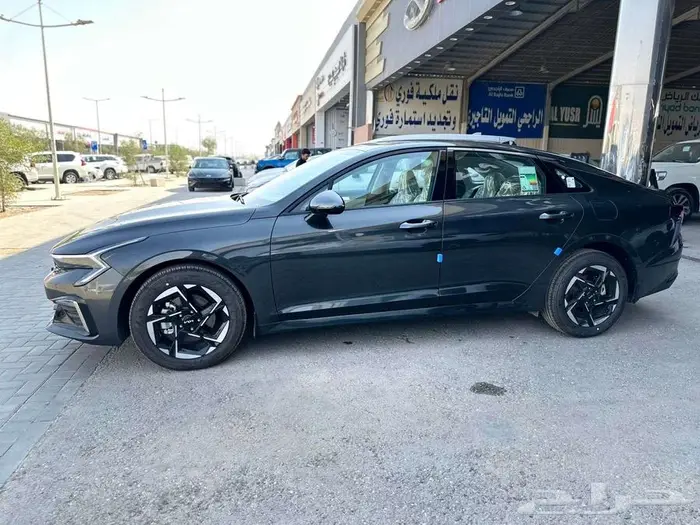 كيا 2025 - K5 - مطور بدون فتحة سقف - عروض الاقساط 3