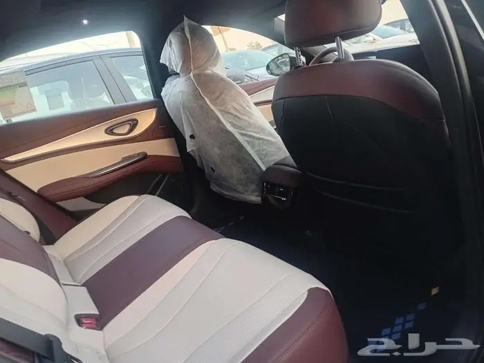 بي واي دي سيل 7 بريميوم 2026 لدى سفنز التجارية 22